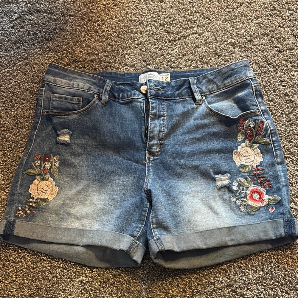 Embroidered Denim Women's Shorts